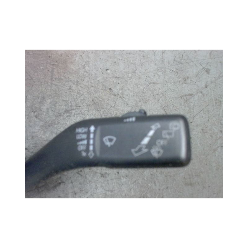 BLOC COMMODOS SEAT LEON 2009-