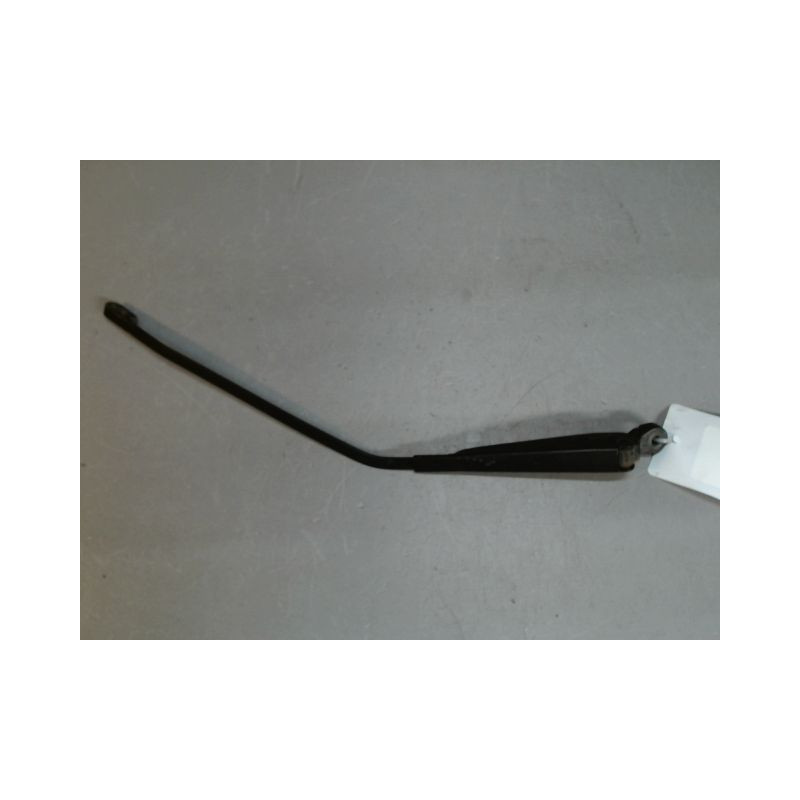 BRAS ESSUIE-GLACE ARRIERE OPEL CORSA 93-97