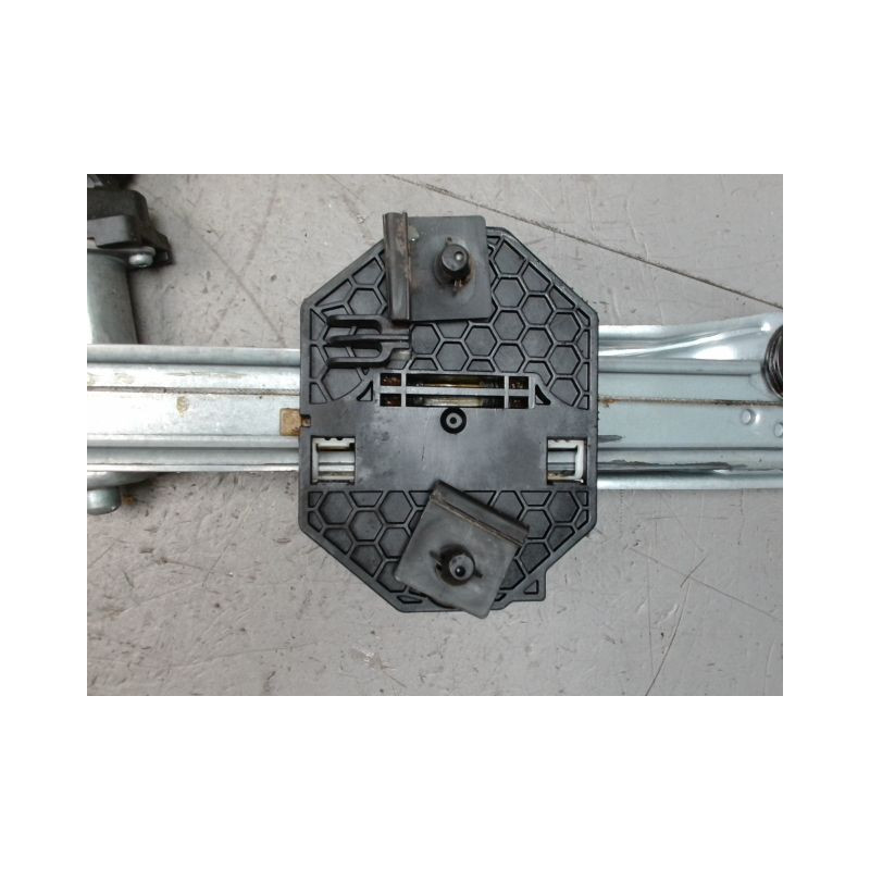 MECANISME+MOTEUR LEVE-GLACE AVANT GAUCHE DACIA SANDERO
