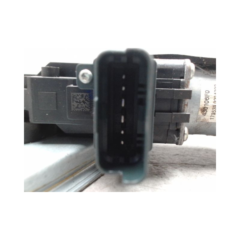 MECANISME+MOTEUR LEVE-GLACE ARRIERE DROIT RENAULT MEGANE
