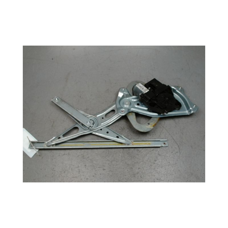 MECANISME+MOTEUR LEVE-GLACE ARRIERE DROIT RENAULT MEGANE