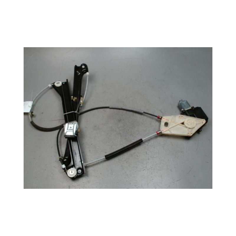 MECANISME+MOTEUR LEVE-GLACE AVANT DROIT VOLKSWAGEN POLO