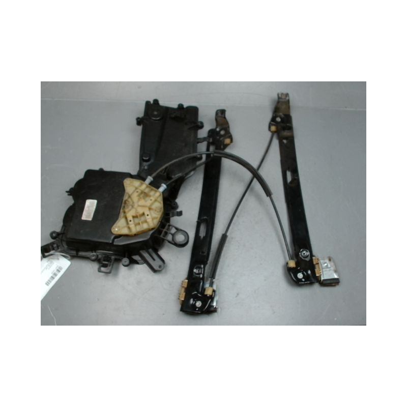 MECANISME+MOTEUR LEVE-GLACE AVANT GAUCHE SEAT LEON 2009-