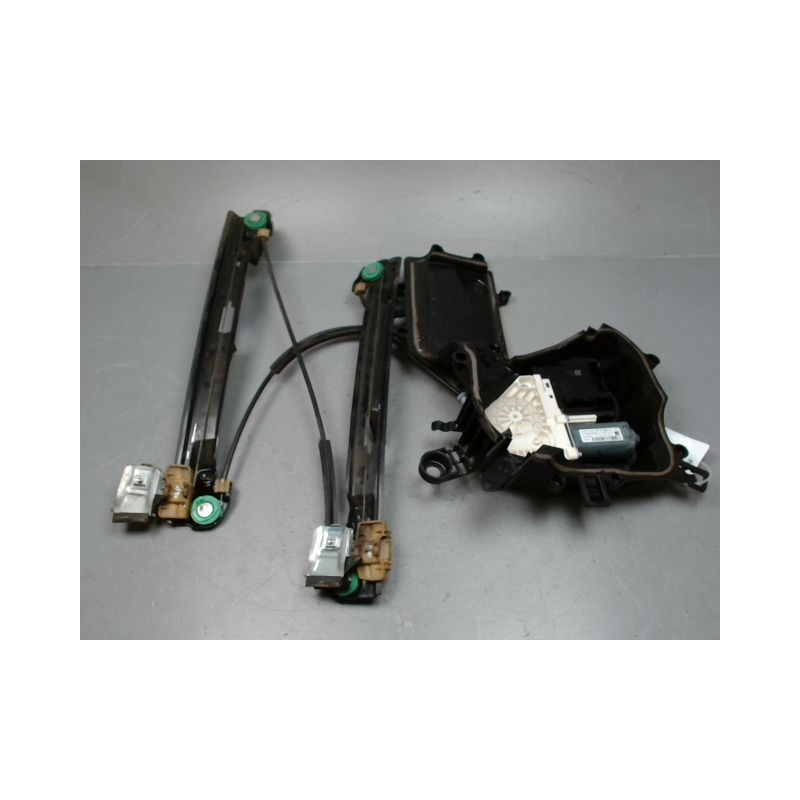MECANISME+MOTEUR LEVE-GLACE AVANT GAUCHE SEAT LEON 2009-