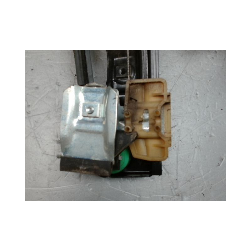 MECANISME+MOTEUR LEVE-GLACE AVANT GAUCHE SEAT LEON 2009-