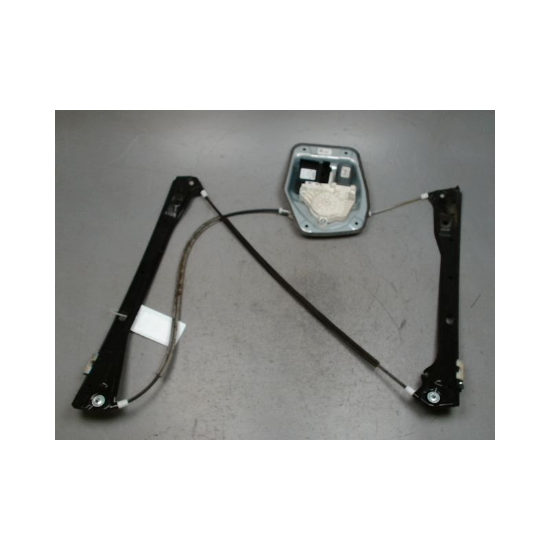 MECANISME+MOTEUR LEVE-GLACE AVANT DROIT VOLKSWAGEN GOLF V 2003-2009