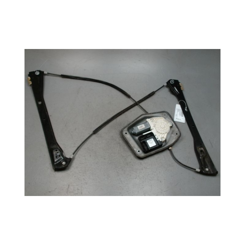 MECANISME+MOTEUR LEVE-GLACE AVANT GAUCHE VOLKSWAGEN GOLF V 2003-2009