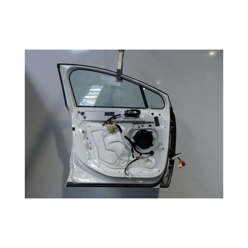 PORTE AVANT GAUCHE PEUGEOT 5008 2009-