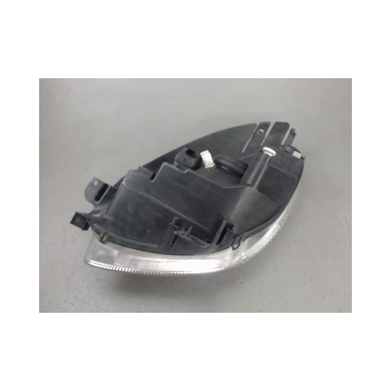 PHARE DROIT CITROEN XSARA