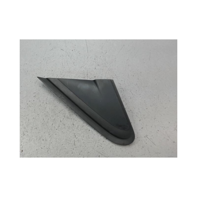 ELARGISSEUR AILE AVANT GAUCHE PEUGEOT 208