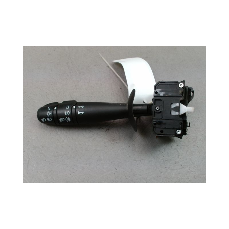 COMMANDE ECLAIRAGE RENAULT TWINGO II Phase 1 2007-2011