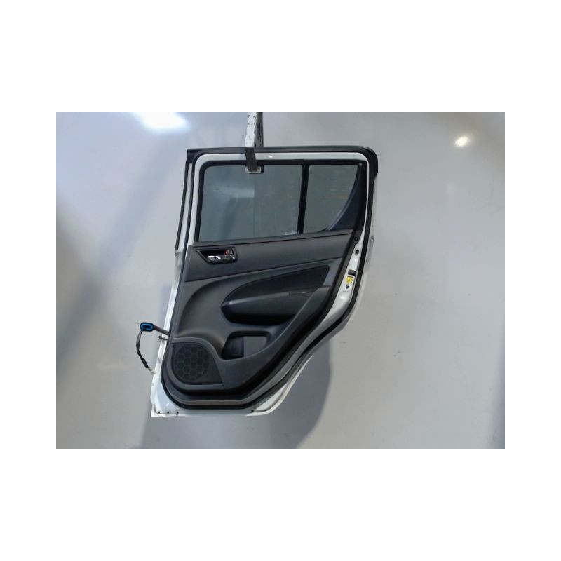 PORTE ARRIERE DROIT SUZUKI SWIFT