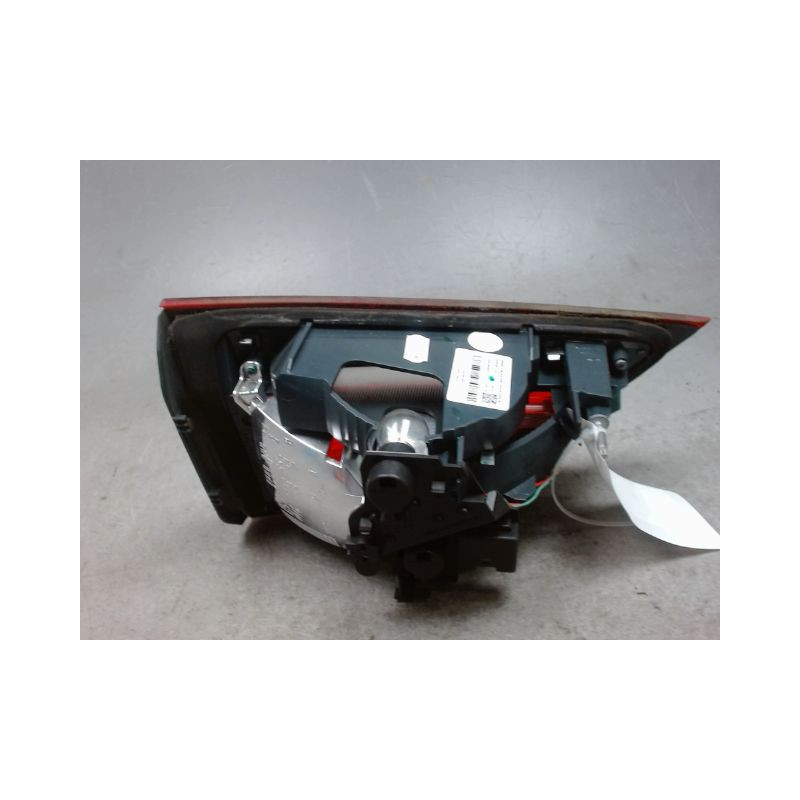 FEU ARRIERE INTERIEUR DROIT B.M.W. SERIE 2