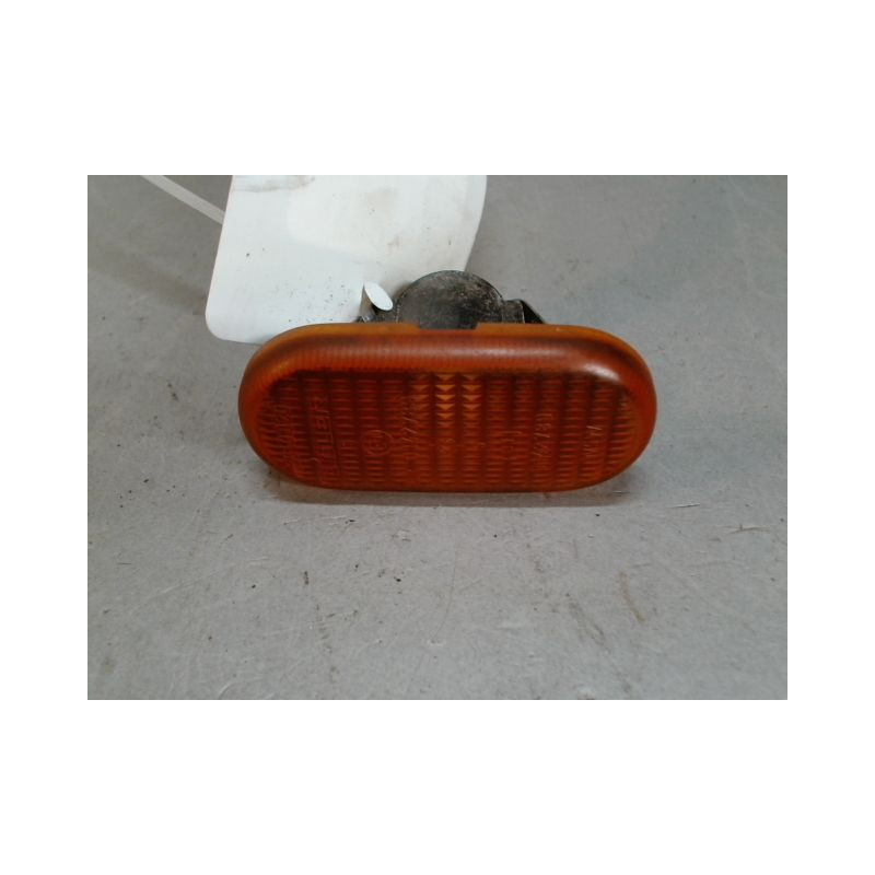 REPETITEUR AILE DROIT RENAULT CLIO I PH.2 94-96