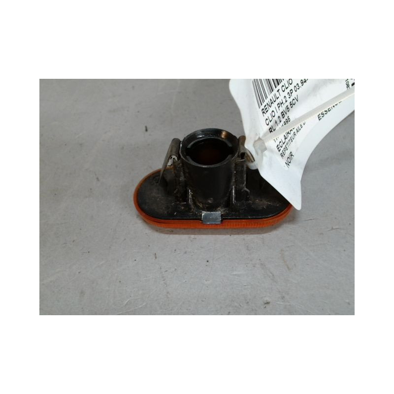 REPETITEUR AILE DROIT RENAULT CLIO I PH.2 94-96