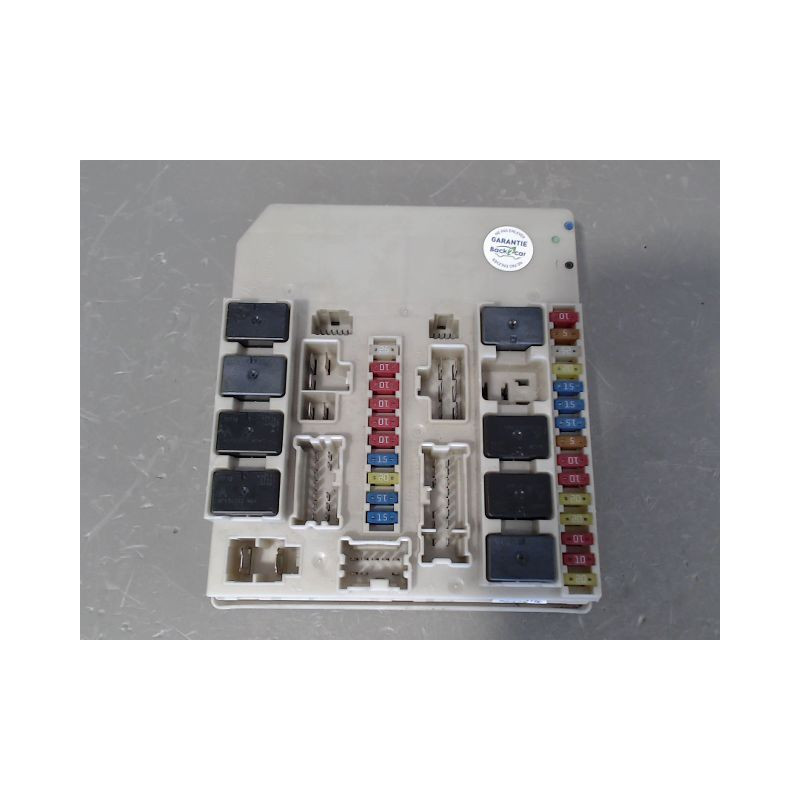 BOITE A FUSIBLES RENAULT MODUS 2004-2007
