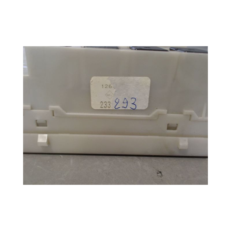 BOITE A FUSIBLES RENAULT MODUS 2004-2007