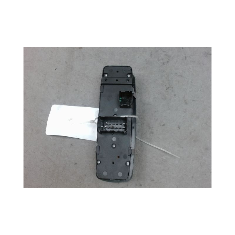 COMMANDE LEVE-GLACE PORTE AVG JEEP CHEROKEE