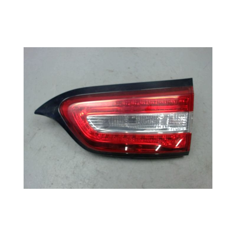 FEU ARRIERE INTERIEUR DROIT JEEP CHEROKEE
