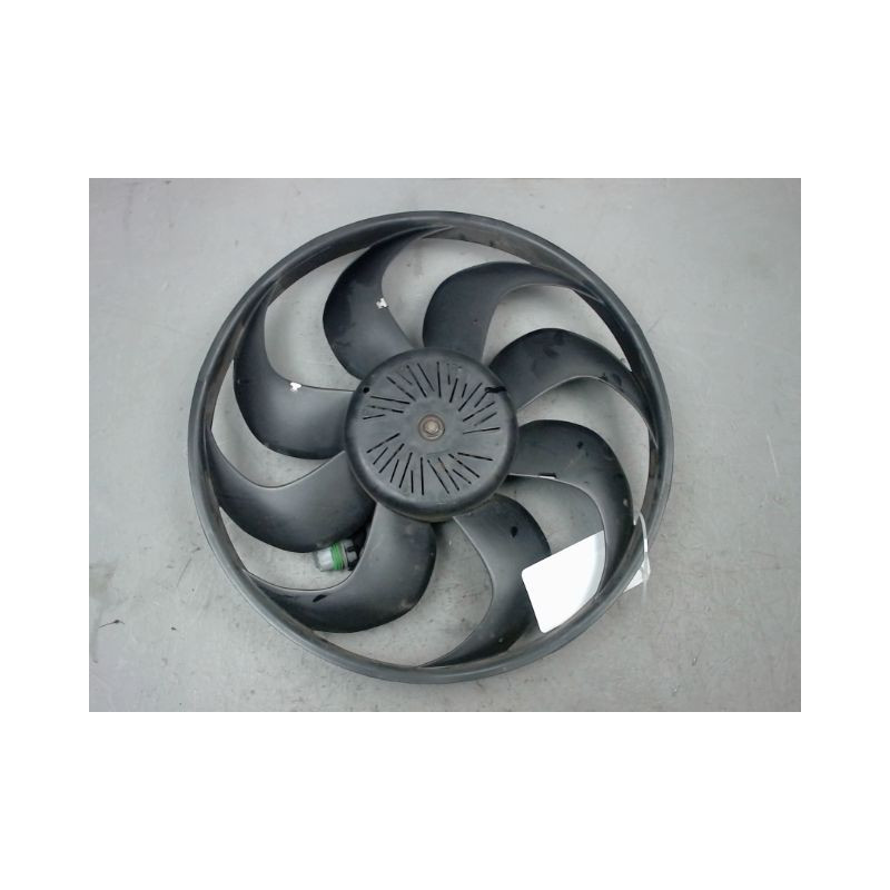 MOTEUR VENTILATEUR RADIATEUR VOLVO V40