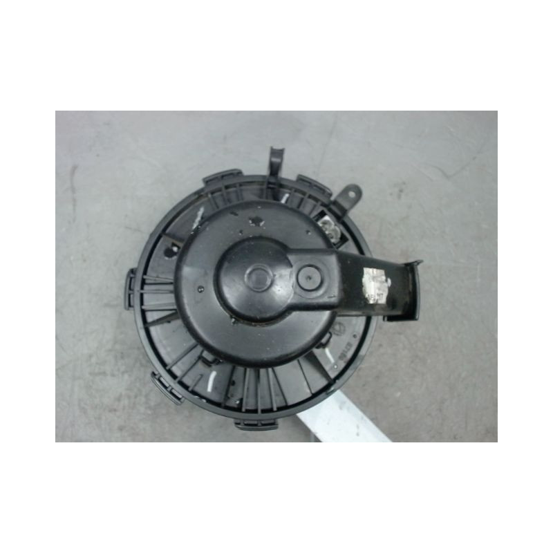 MOTEUR VENTILATEUR CHAUFFAGE MERCEDES SPRINTER