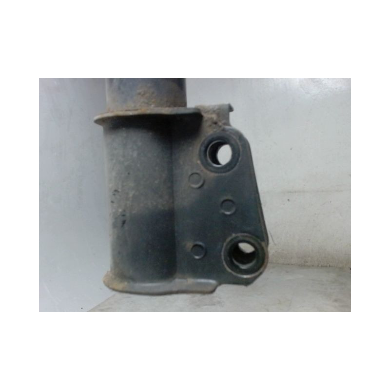 AMORTISSEUR AVANT DROIT RENAULT TWINGO 93-98