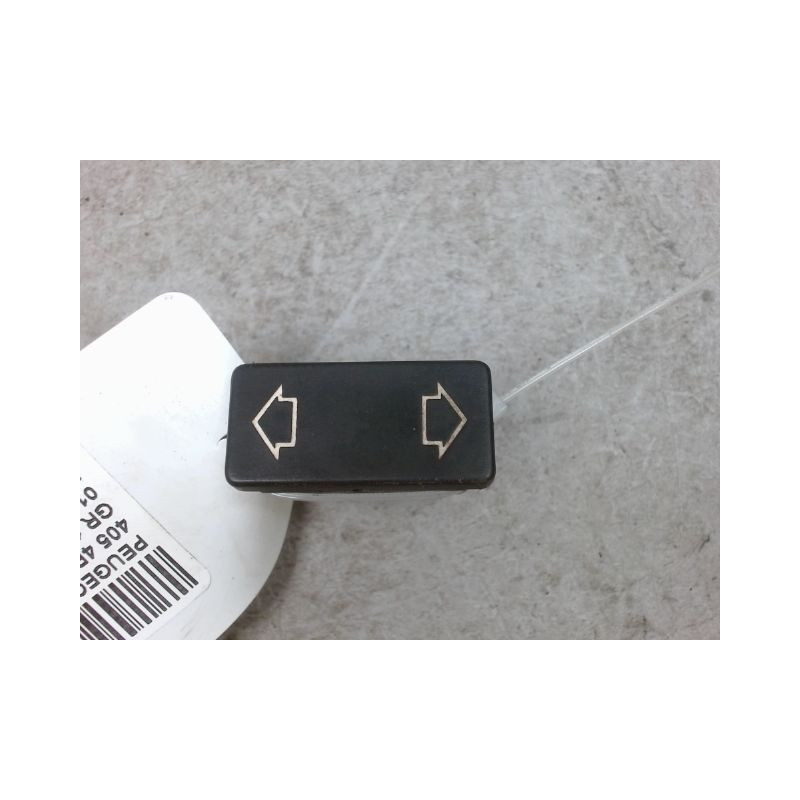 COMMANDE LEVE-GLACE PORTE AVG PEUGEOT 405 -92