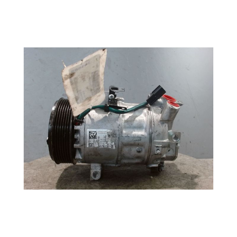 COMPRESSEUR AIR CONDITIONNE RENAULT CAPTUR