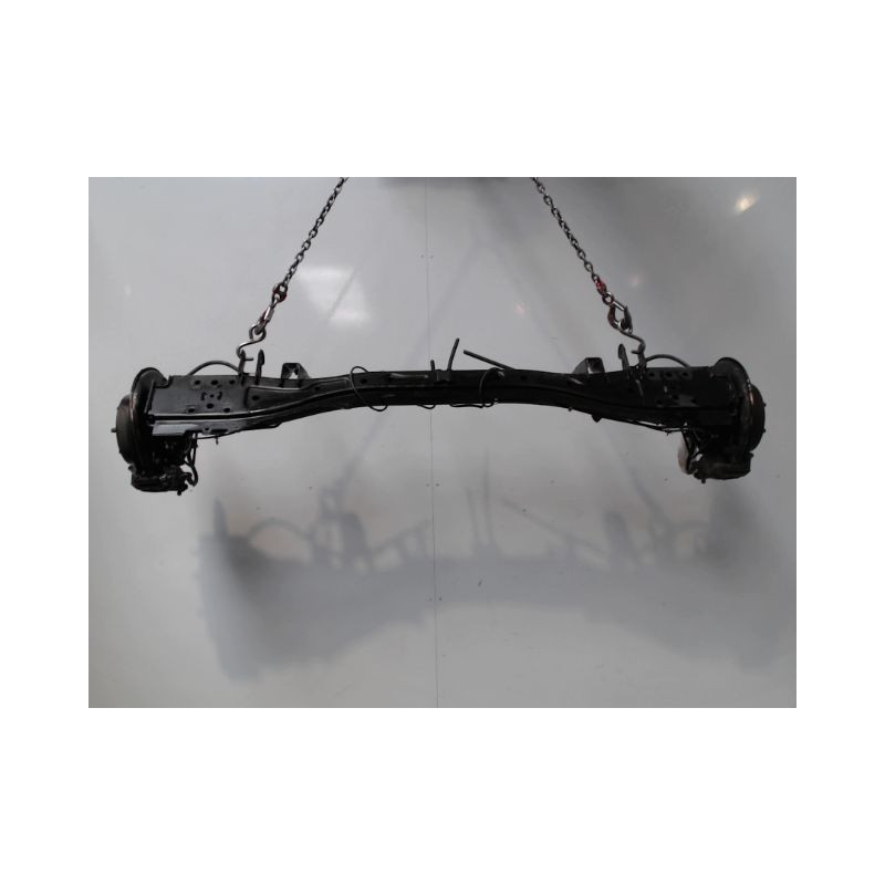 TRAIN ARRIERE NISSAN NV200