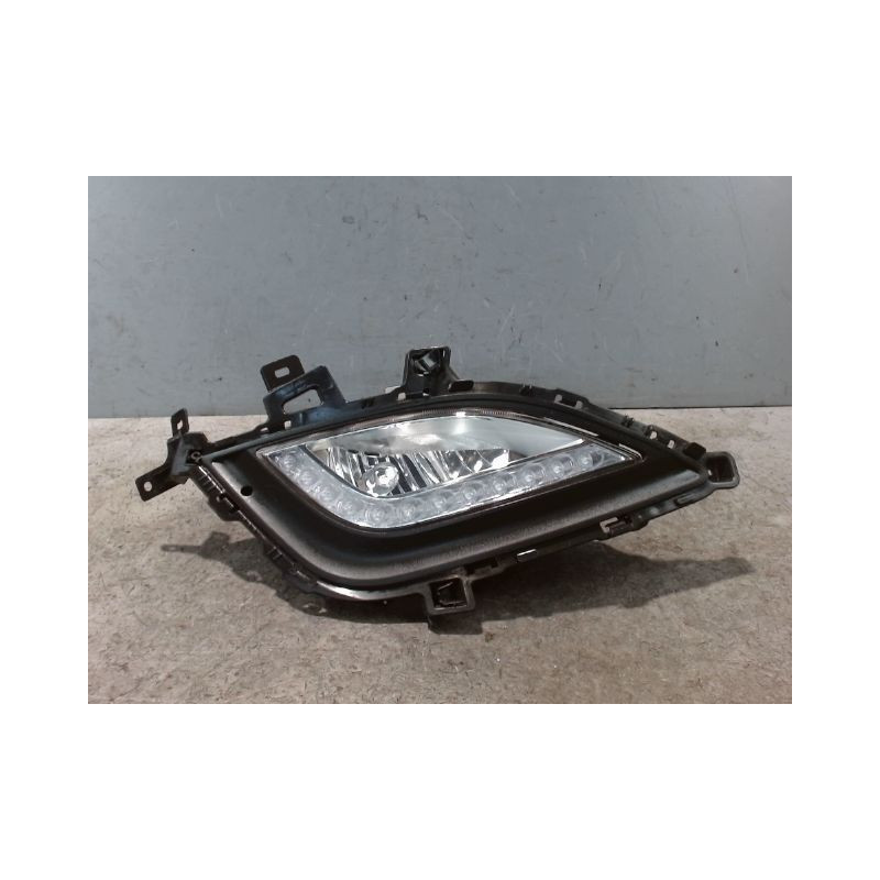 PHARE ANTIBROUILLARD AVANT DROIT HYUNDAI I30