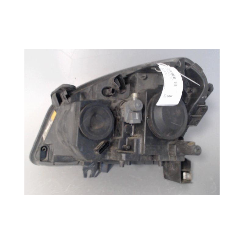 PHARE DROIT NISSAN QHASQAI 2007-