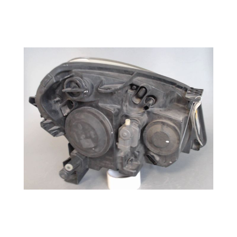 PHARE GAUCHE NISSAN QHASQAI 2007-