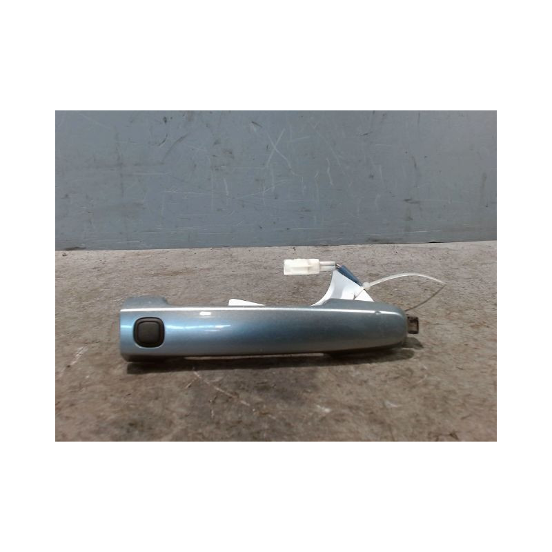 POIGNEE EXTERIEURE PORTE AVANT GAUCHE TOYOTA YARIS 1.3 - 87 VVT-I