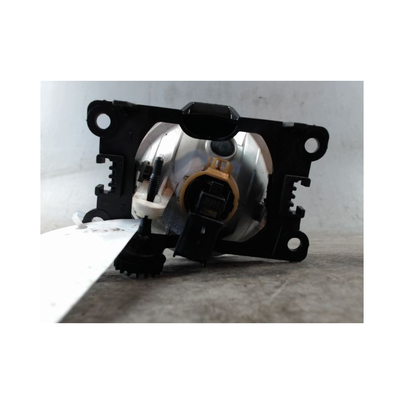 PHARE ANTIBROUILLARD AVANT GAUCHE PEUGEOT 5008 2009-