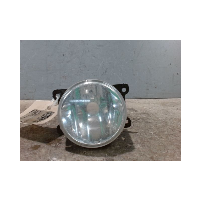 PHARE ANTIBROUILLARD AVANT DROIT PEUGEOT 2008