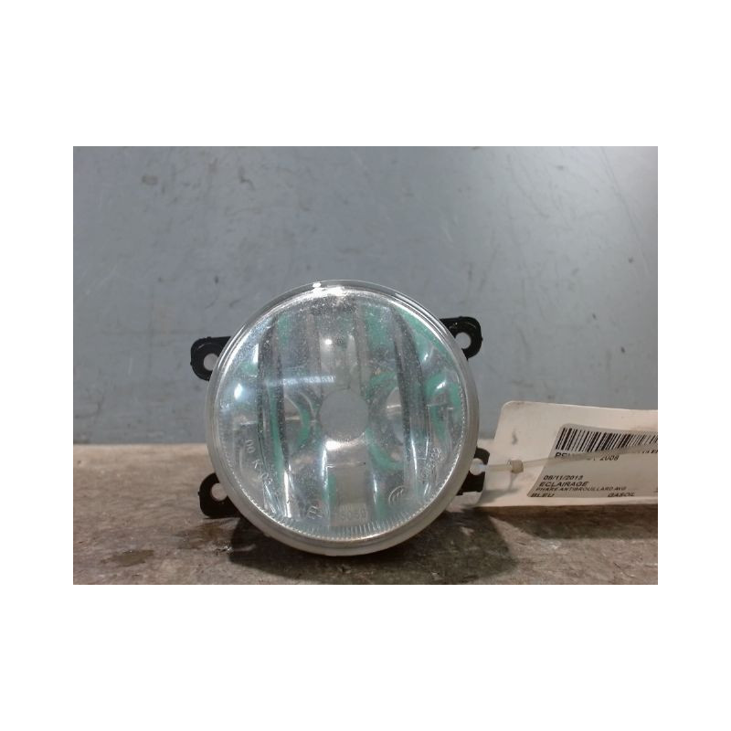 PHARE ANTIBROUILLARD AVANT GAUCHE PEUGEOT 2008