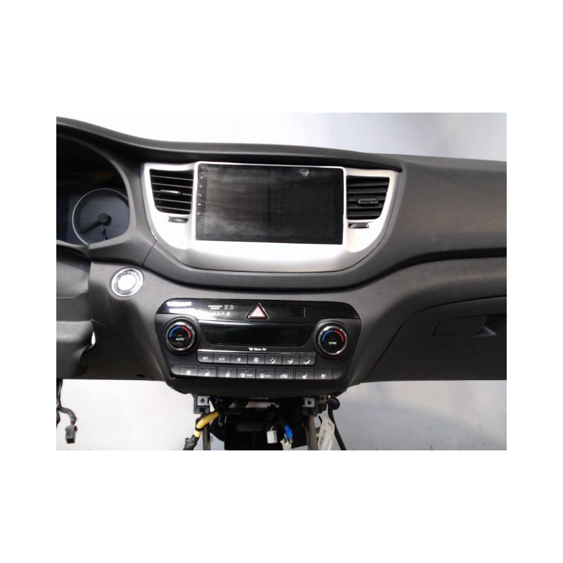 PLANCHE DE BORD  HYUNDAI TUCSON