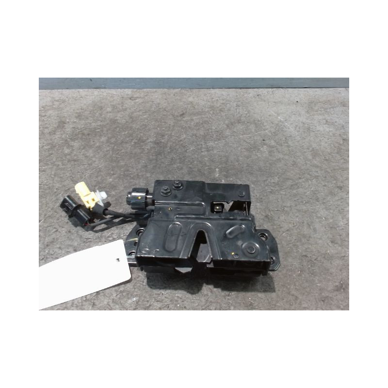 SERRURE CAPOT HYUNDAI TUCSON