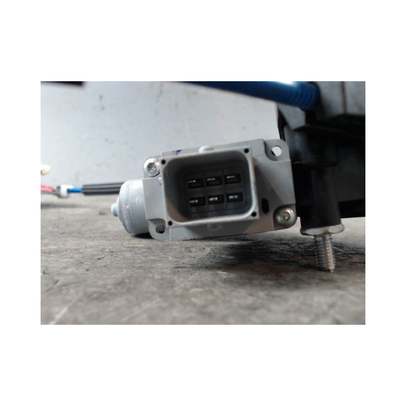 MECANISME+MOTEUR LEVE-GLACE ARRIERE DROIT FIAT 500 2007-
