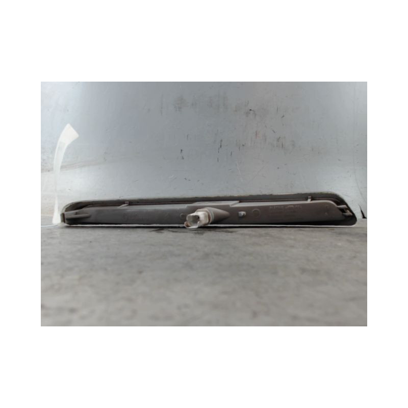 FEUX POSITION GAUCHE PEUGEOT 807