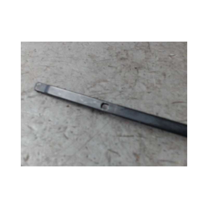 BRAS ESSUIE-GLACE AVANT DROIT RENAULT SCENIC II PH2 2006-