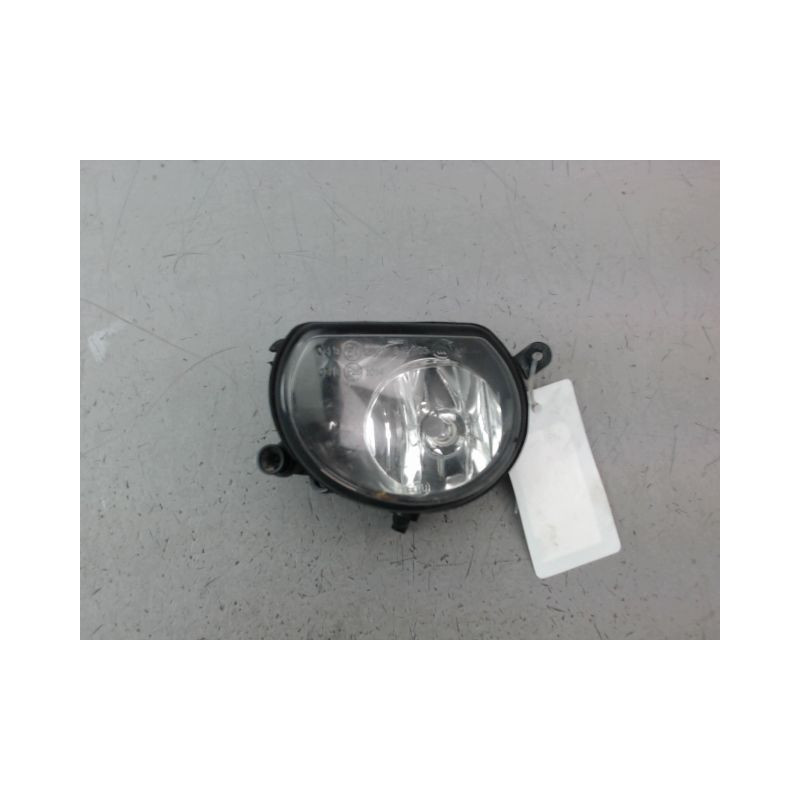 PHARE ANTIBROUILLARD AVANT GAUCHE AUDI Q7