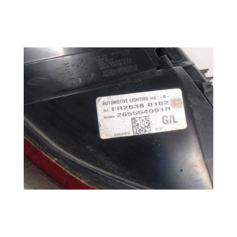 FEU ARRIERE GAUCHE  RENAULT CLIO