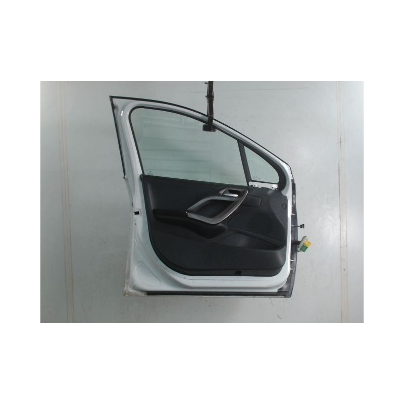 PORTE AVANT GAUCHE PEUGEOT 2008