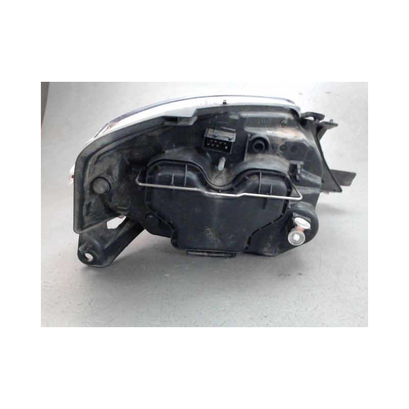 PHARE GAUCHE CITROEN C3