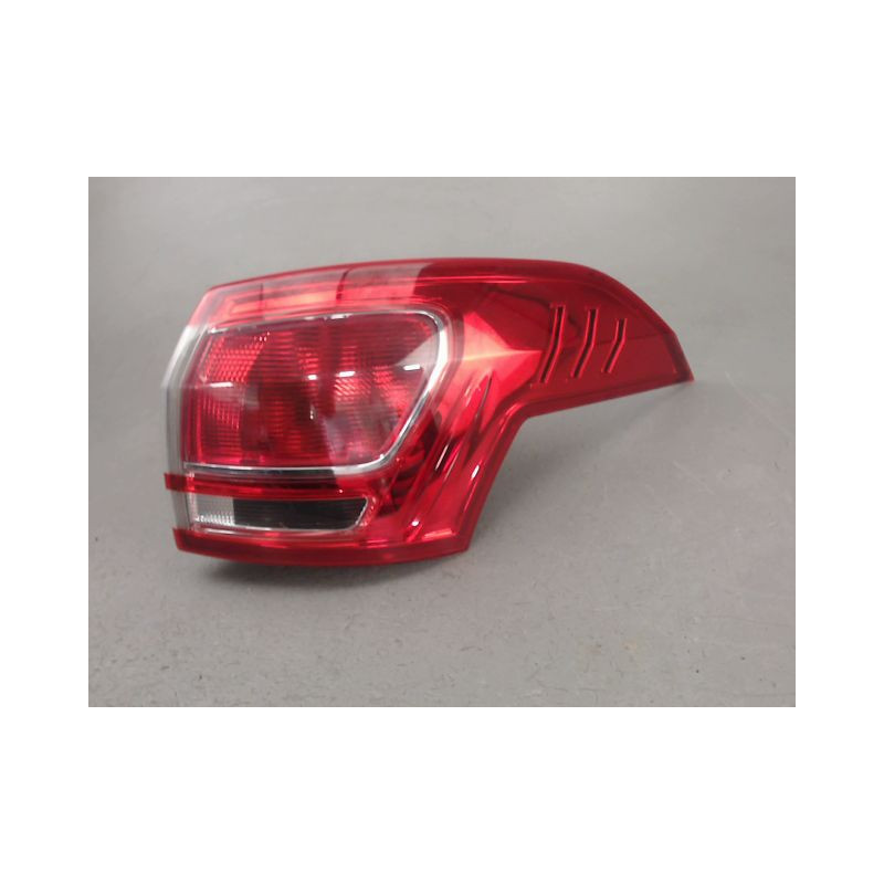 FEU ARRIERE DROIT FORD B-MAX