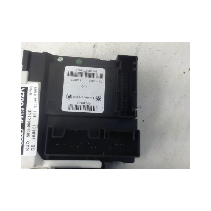 MECANISME+MOTEUR LEVE-GLACE AVANT DROIT AUDI A3