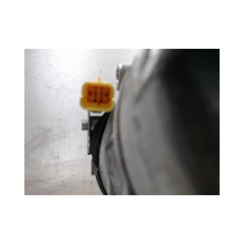 COMPRESSEUR AIR CONDITIONNE PEUGEOT 5008