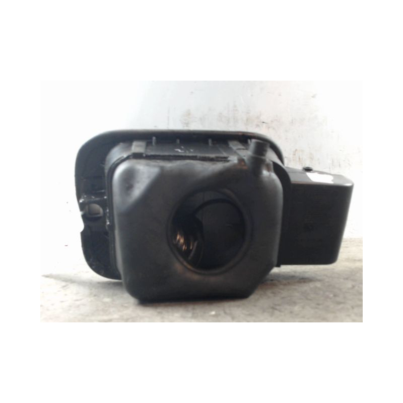 VOLET DE TRAPPE CARBURANT SKODA SUPERB