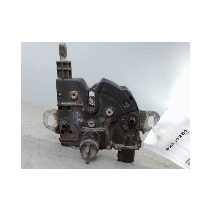 SERRURE CAPOT FORD FOCUS